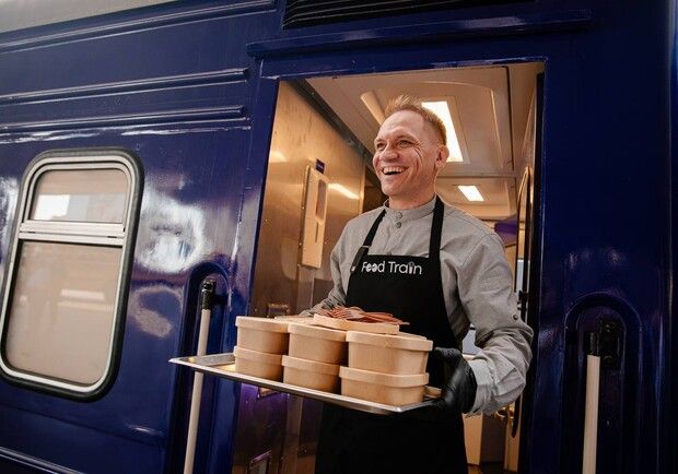Food Train:  Укрзалізниця відправляє у перший рейс унікальний поїзд-кухню, фото