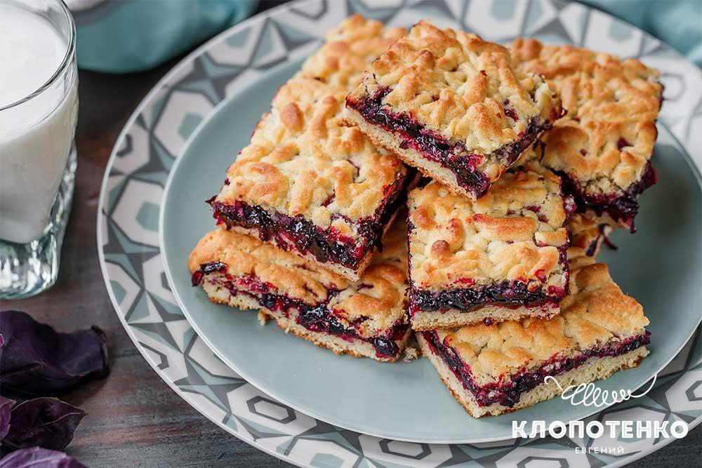А що на десерт? Легкі рецепти смачної випічки від шеф-кухаря Євгена Клопотенка
