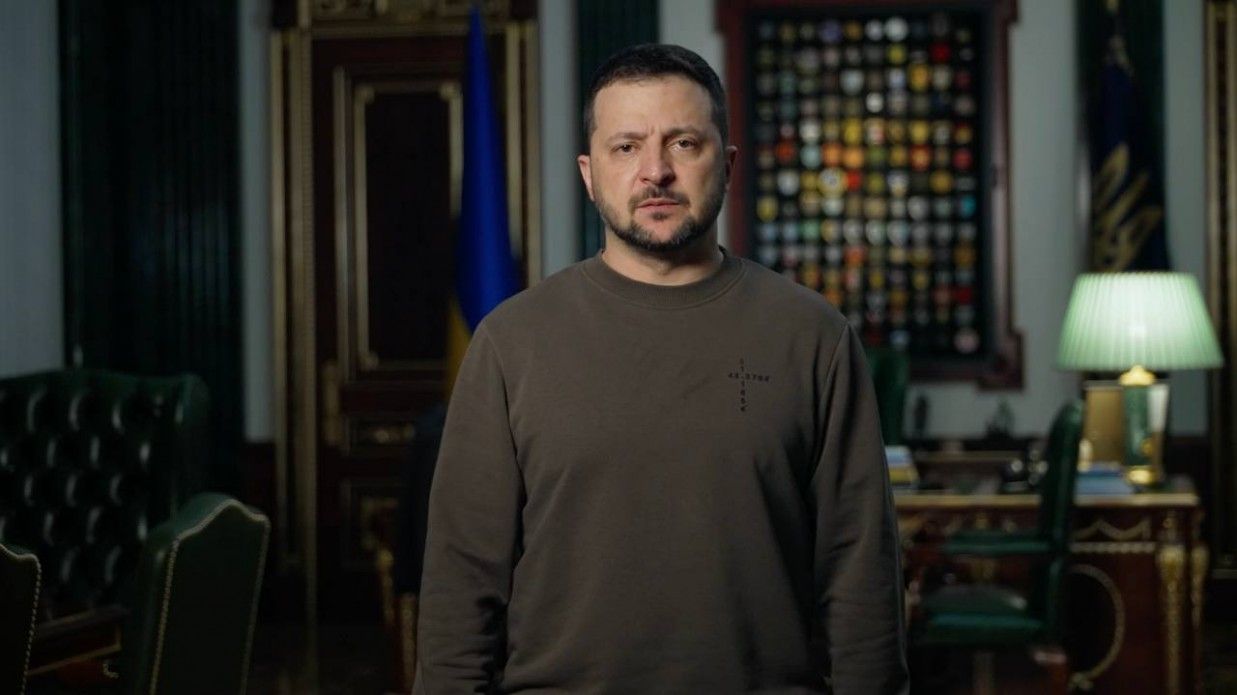 Влада підготувала зміни в доступі журналістів до фронту – Зеленський