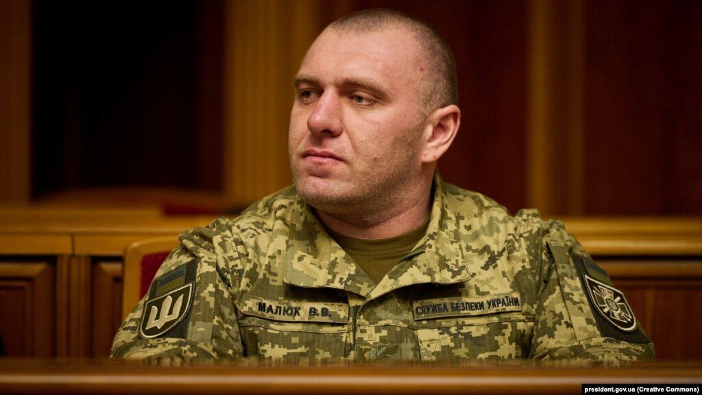 Голова СБУ Малюк вважає неприпустимим стеження підлеглих за журналістами
