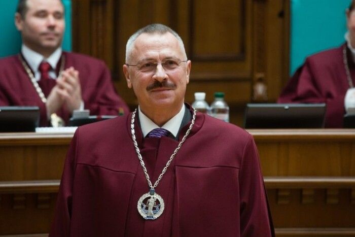 Власний храм УПЦ задекларував в.о. голови Конституційного суду Головатий
