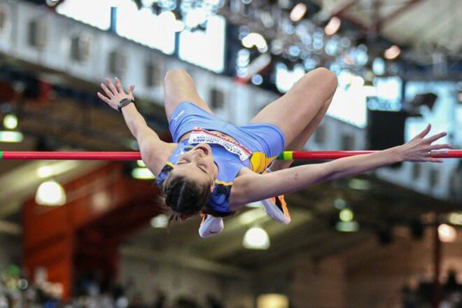Ярослава Магучіх розпочала олімпійський рік з рекорду сезону в світі