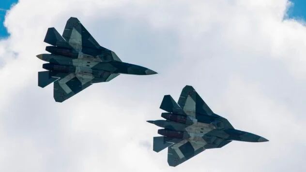 Повітрятий "флот" росії зменшився ще на два літака завдякі роботі українських ПС.