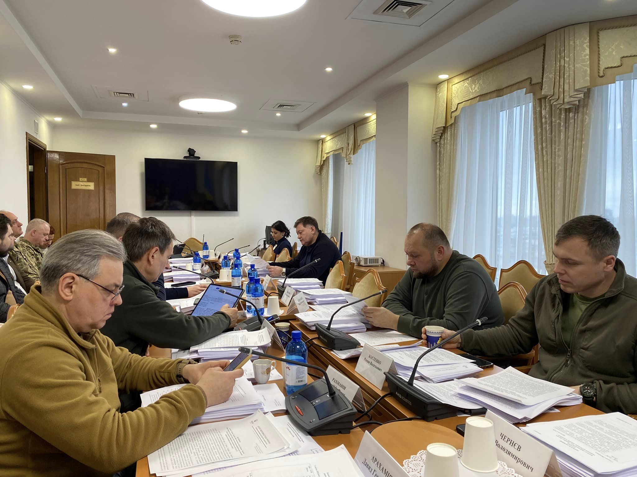 Воєнний стан: у Раді не підтримали введення електронних повісток