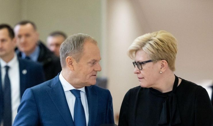 Туск пропонує Сейму запровадити санкції на російську та білоруську сільгосппродукцію