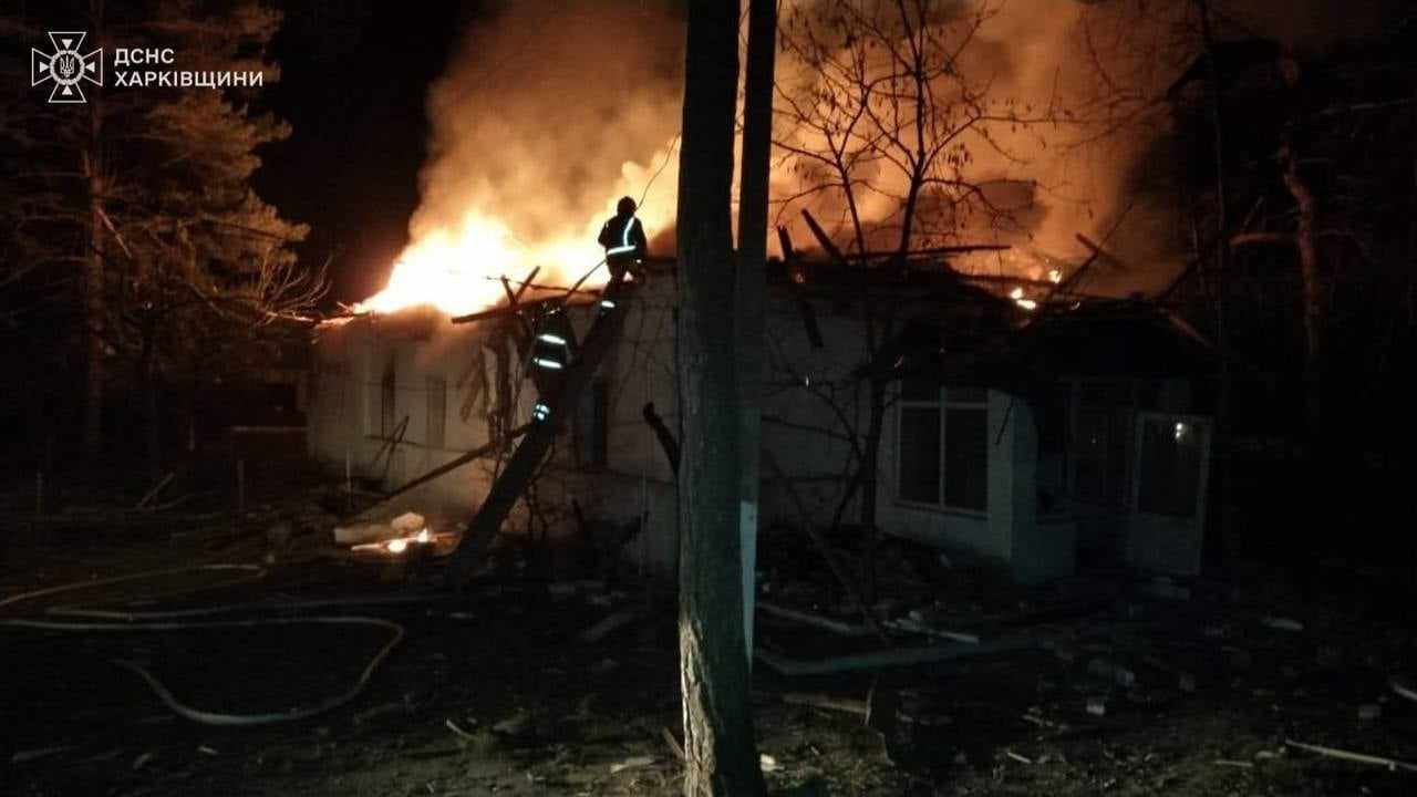Безпілотники росіян вдарили по навчальному полігону на Харківщині - ДСНС