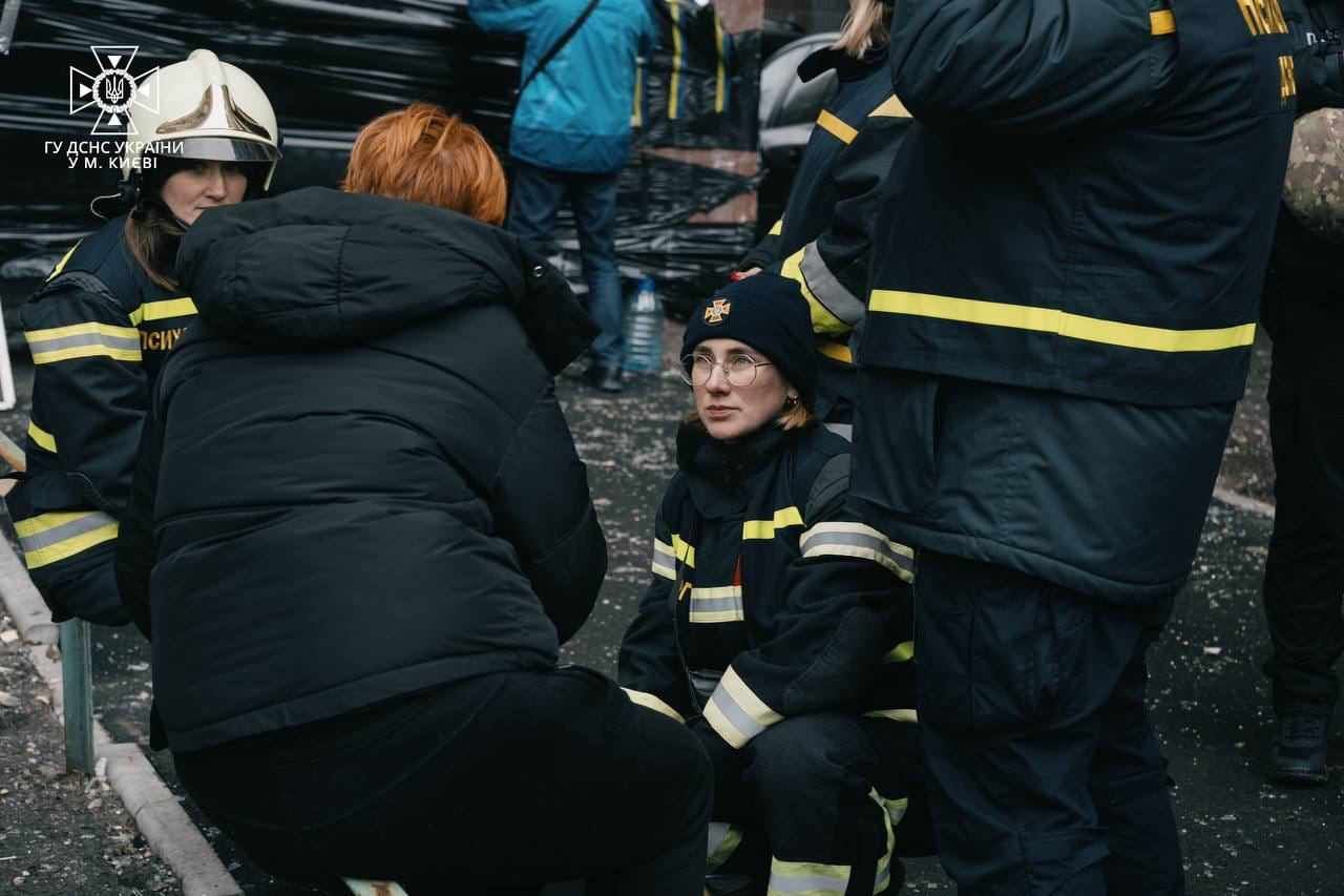 Зеленський звернувся до українських жінок: «Все, що ви робите, надихає світ»