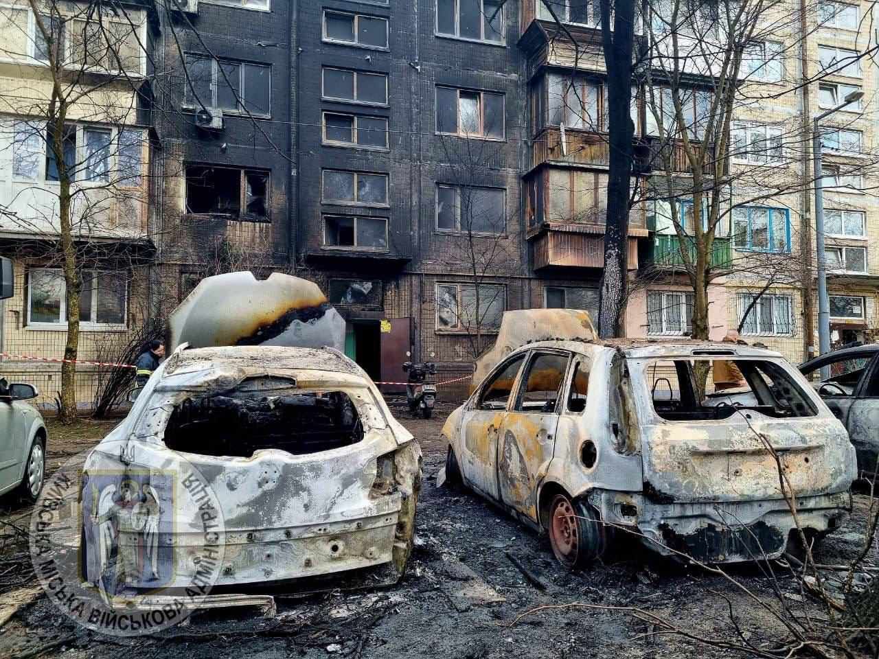 Київ вночі витримав масовану атаку – ППО знищила 31 ракету, фото