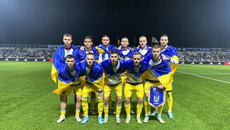 Олімпійська збірна України програла японцям у дебютному матчі