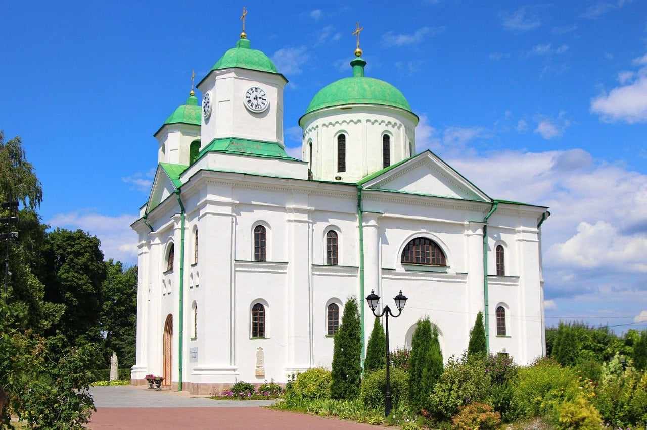 Стародавній Успенський собор у Каневі повернуто в держвласність