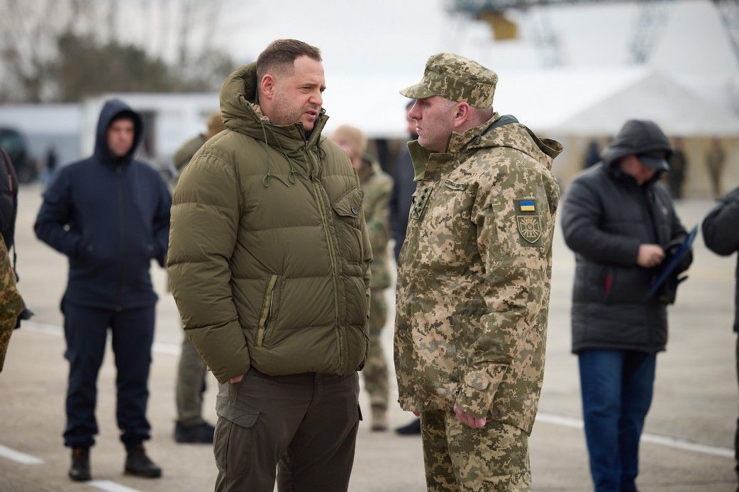 Язик мій - ворог мій: владі не варто вихвалятися спецопераціями до кінця війни