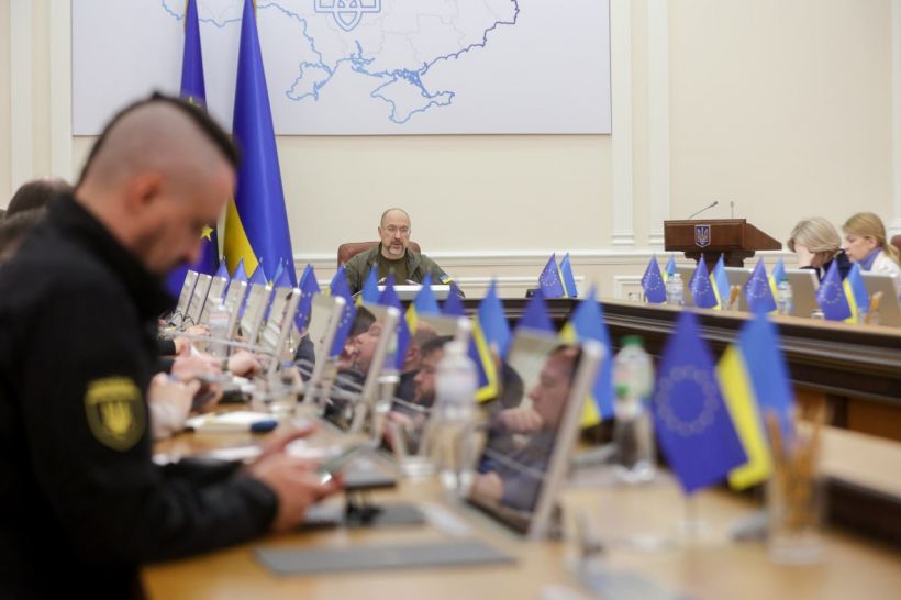 Воєнний стан: Кабмін розробить оновлену постанову про бронювання