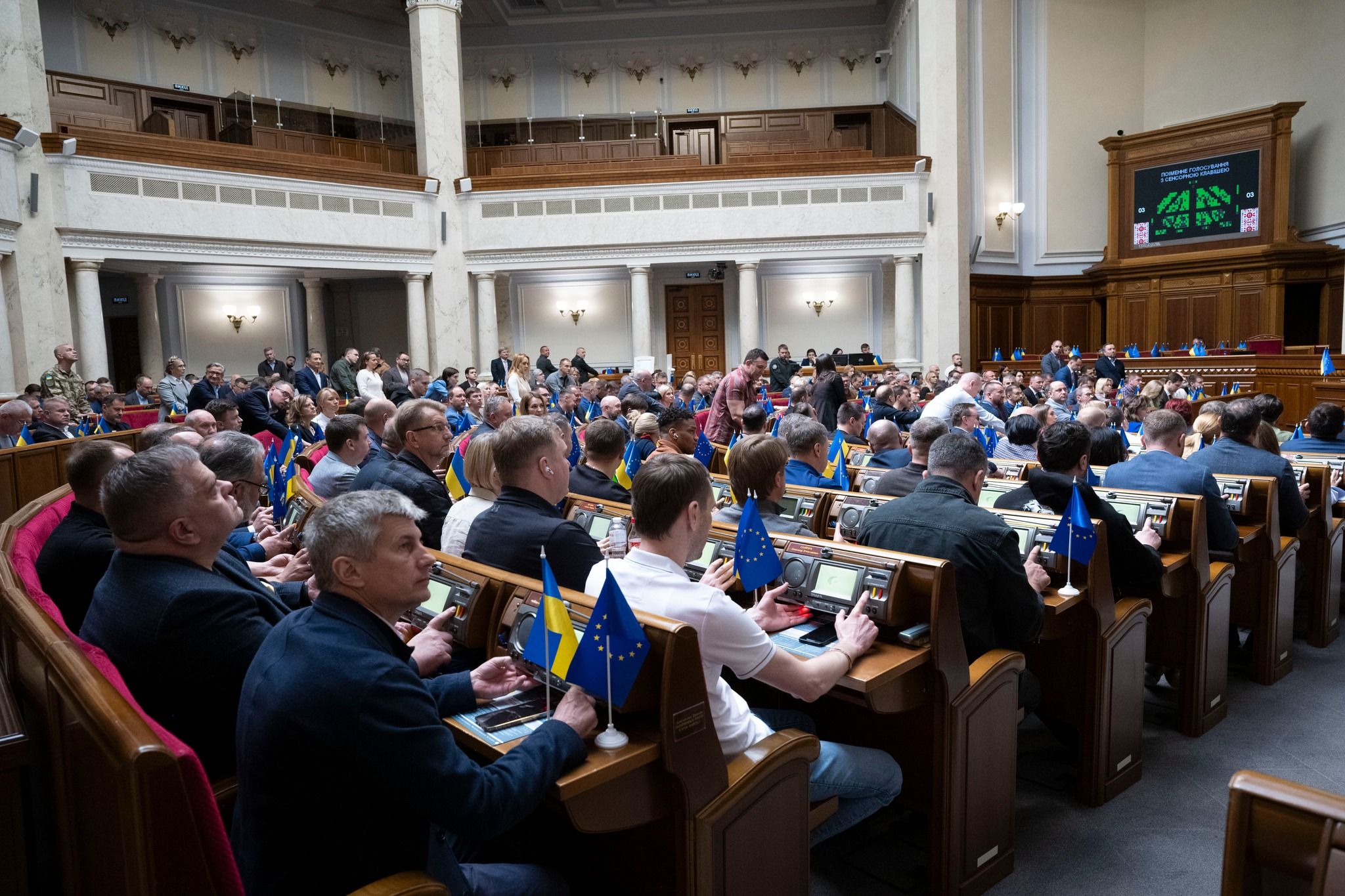 Рада розгляне зміни механізму передислокації військових частин