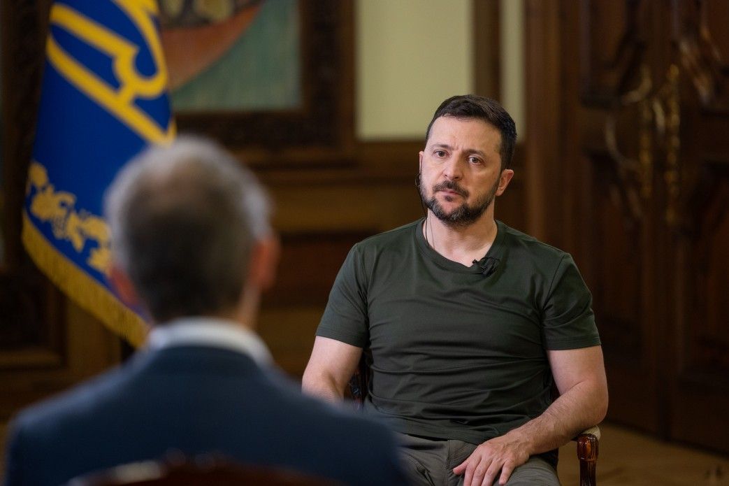 Україна веде перемовини про удари по території рф зброєю партнерів - Зеленський
