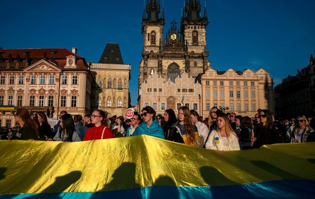 Повернення українських біженців: Чехія запустила заохочувальну програму