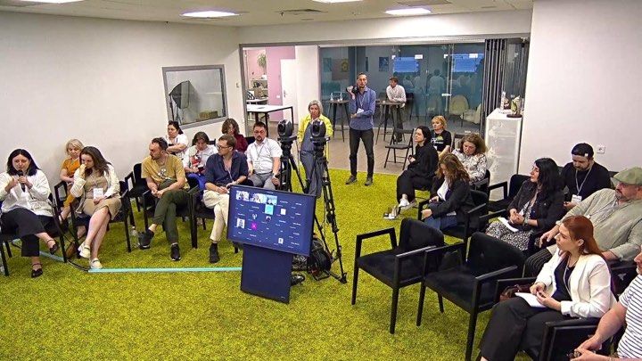 «Анімація 2035: держава, бізнес, освіта»: у Києві пройшла дискусійна панель аніматорів, фото