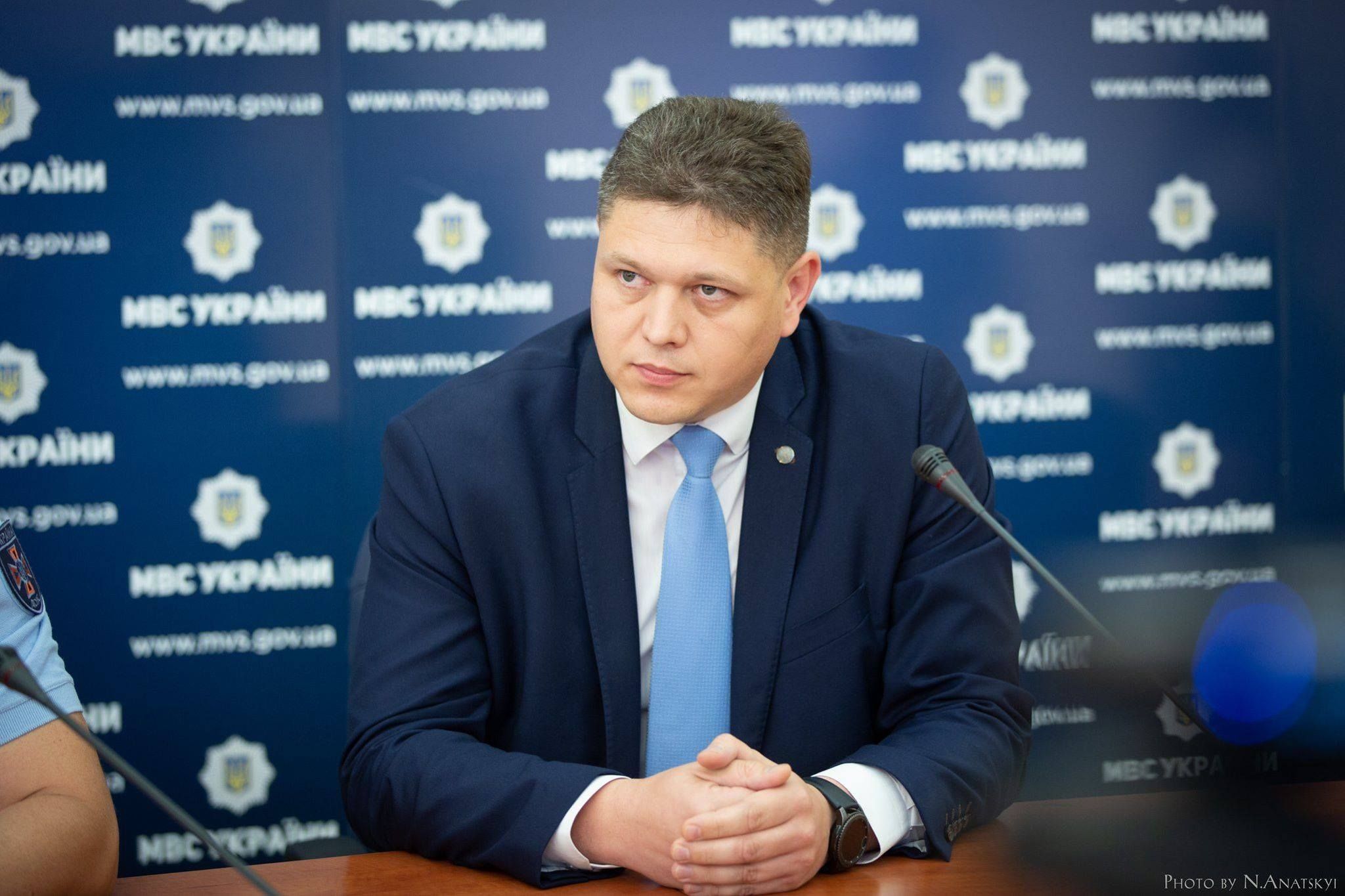 Розкрадання 88 мільйонів: на ремонті столичної адмінбудівлі збагатився екскерівник ДМС Соколюк