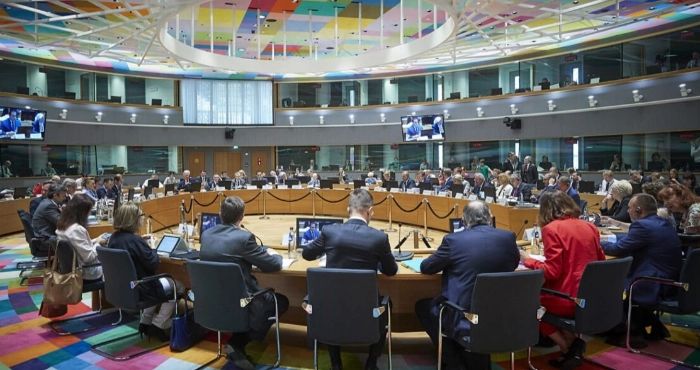 Наразі майже 4,2 мільйона осіб, переміщених з України, користуються тимчасовим захистом в ЄС.