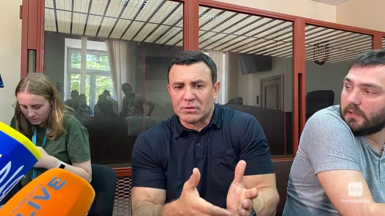 Микола Тищенко носитиме електронний браслет два місяці