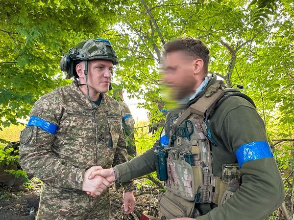 Командувач Нацгвардії Півненко відвідав на фронті бійців спецпідрозділу «Омега»
