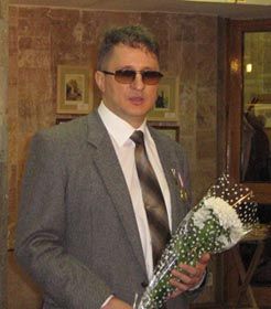 Дивіться, він малює без зору
