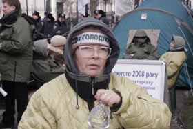 Думали будувати, довелось голодувати