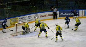 «Синьо–жовта» нічия