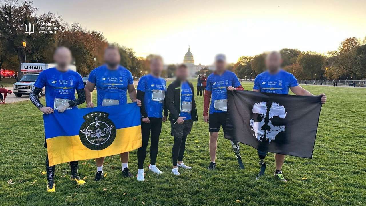 Розвідники ГУР пробігли марафон морської піхоти США, фото