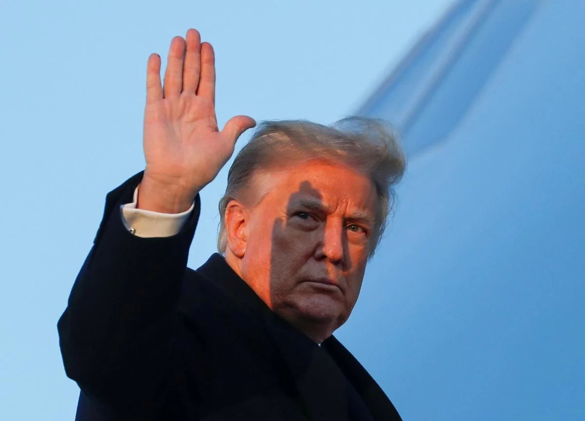 Трамп оголосив себе 47-м президентом США, Зеленський його привітав
