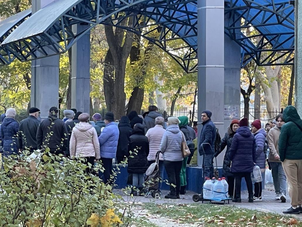 Рашисти вгатили по цивільній інфраструктурі Одеси, є загиблі й поранені