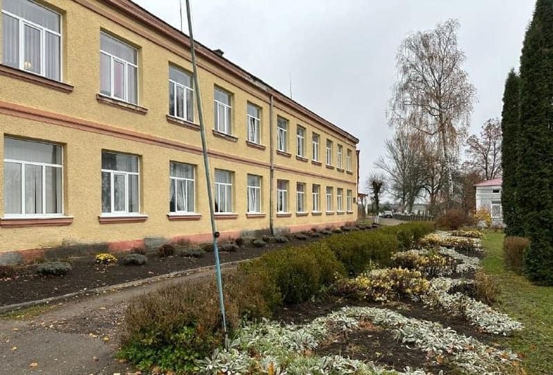 Насильство над дітьми: на Тернопільщині директорку спецшколи відсторонили від роботи