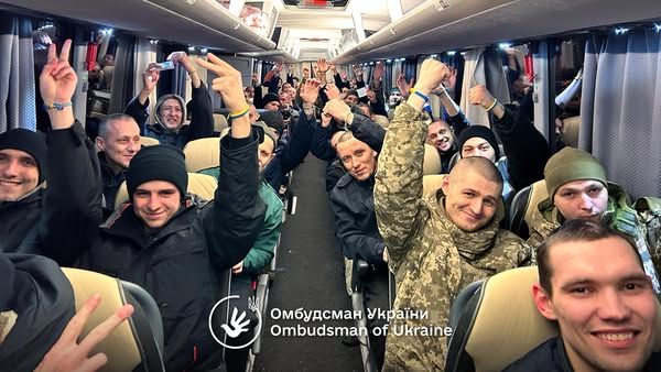Україна повернула з полону 189 своїх захисників, скільки віддали окупантів - невідомо, фото