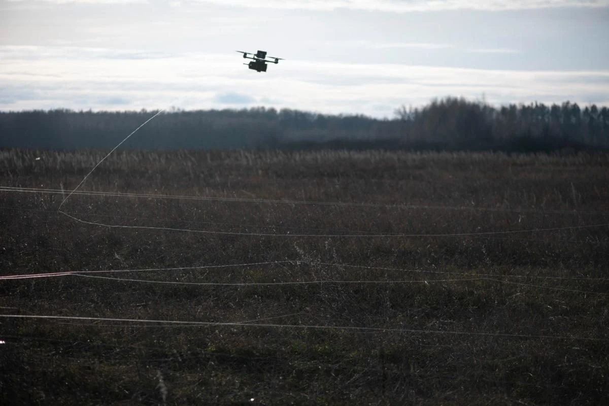 Українські FPV-дрони на оптоволокні презентувало Міноборони, фото