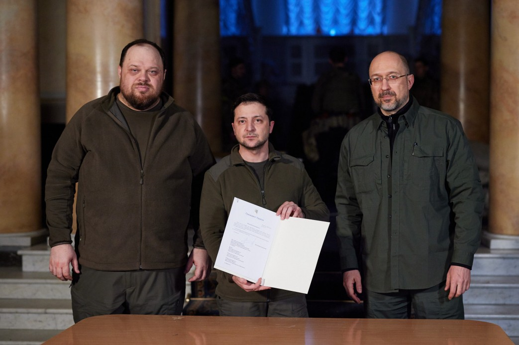 Старим тут не місце? Навіщо Кабмін прагне позбавити літніх водіїв можливості сідати за кермо