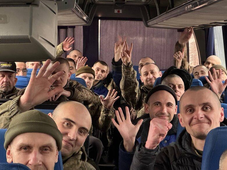 150 бійців повернулися з російського полону