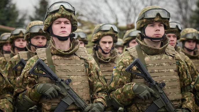Зрада з-під купола. Яку кримінальну відповідальність мала б понести Мар'яна Безугла — аналіз постів про фронт