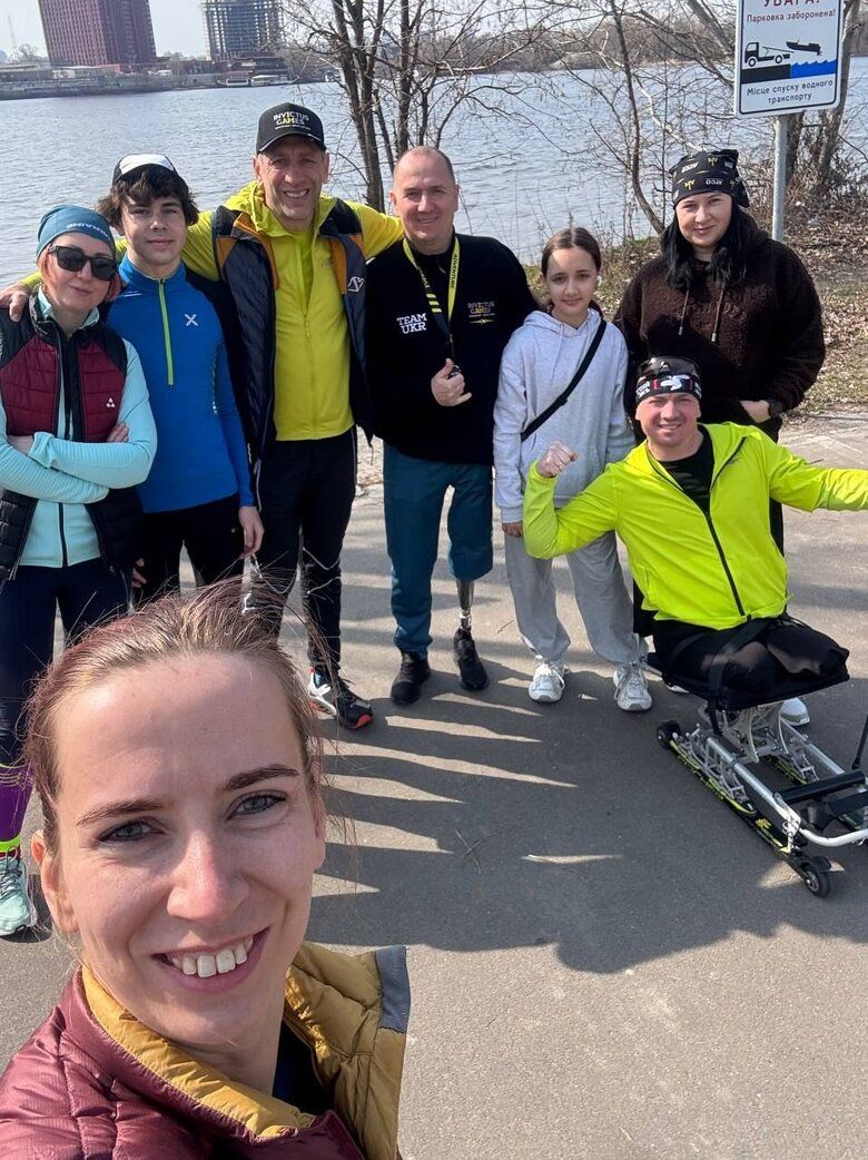 «Бігозбір»: завдяки бігу в Україні збиратимуть кошти на відновлення обличчя пораненим бійцям