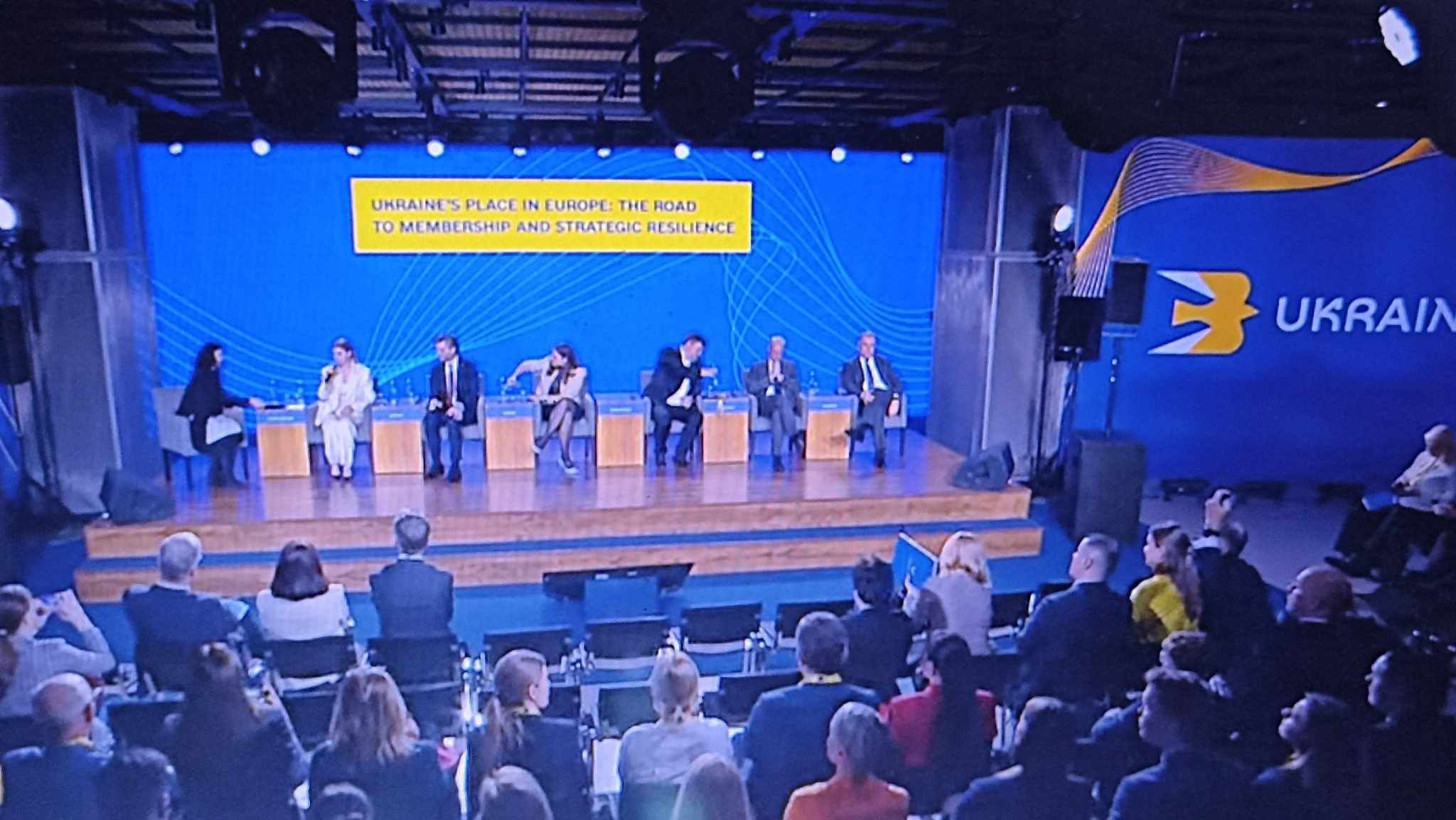 Ukraine2EU: в Україні запустили спецпрограму для підтримки євроінтеграції