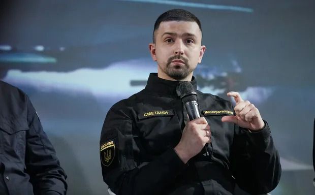 Нову ракету-дрон Барс  презентувала Україна