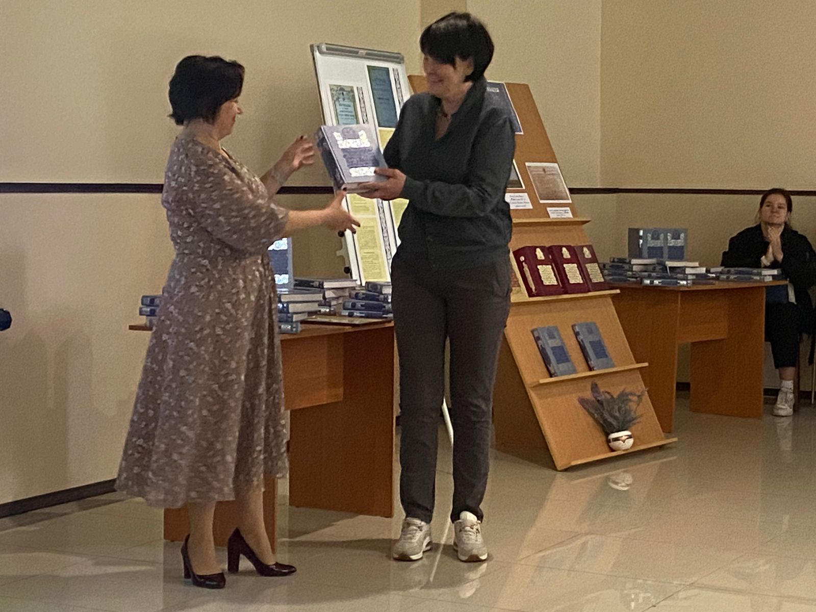 Коріння пам’яті. Презентація науково-історичних видань серії «Конотопщина козацька»