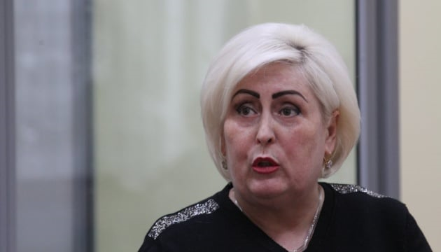 Пригоди «невловимої»: суд у Полтаві вп’яте не зміг розпочати засідання у справі Нелі Штепи