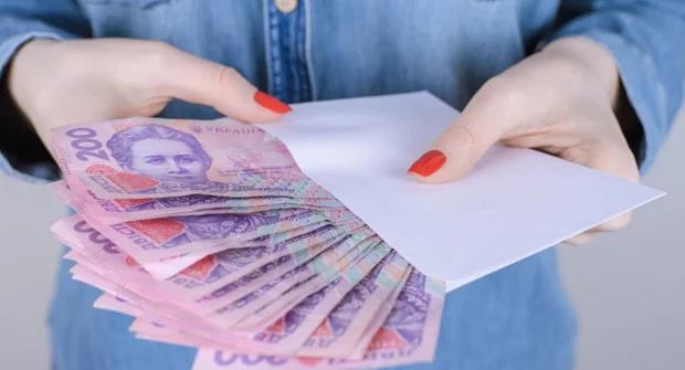 Всезнаючий Держстат: середня зарплата українців найбільша у Києві