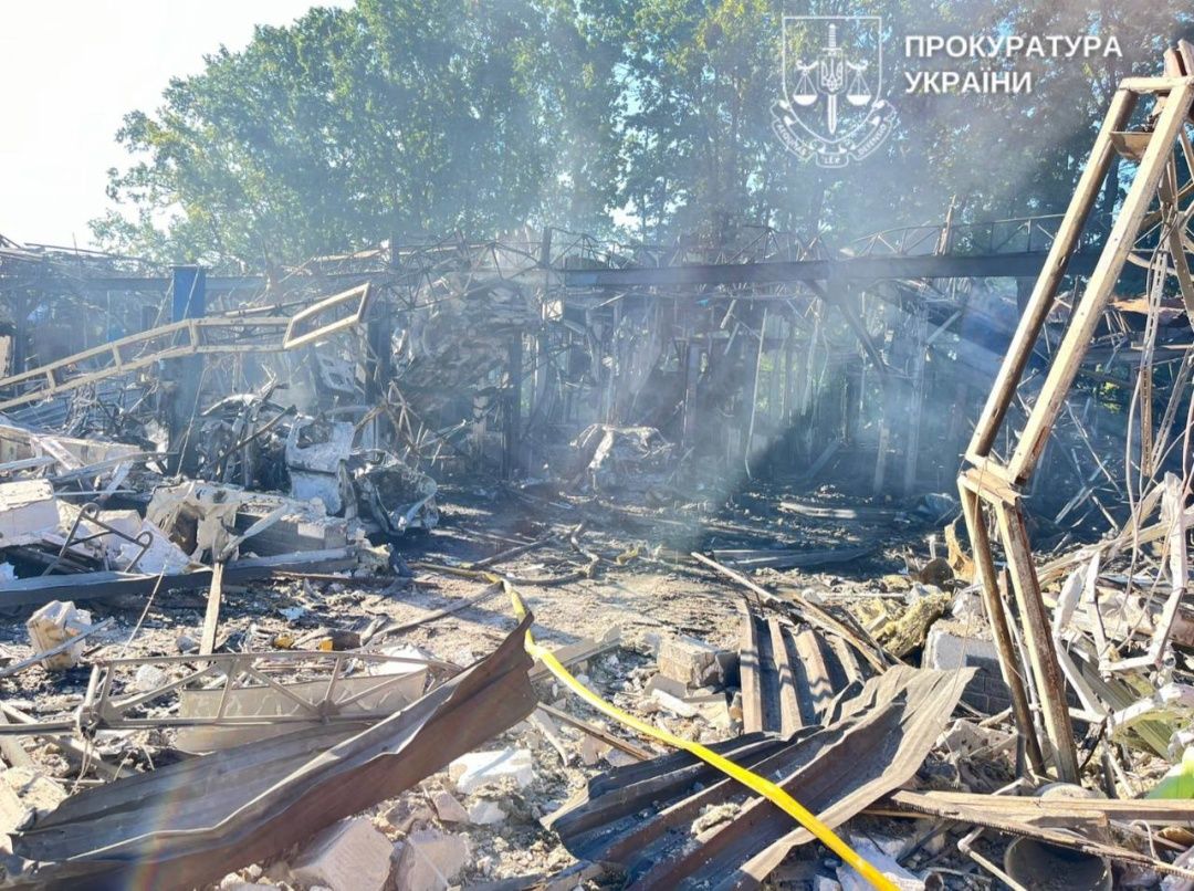 Сумщина у вогні: ракетного удару завдано по Битиці: є загиблі та поранені