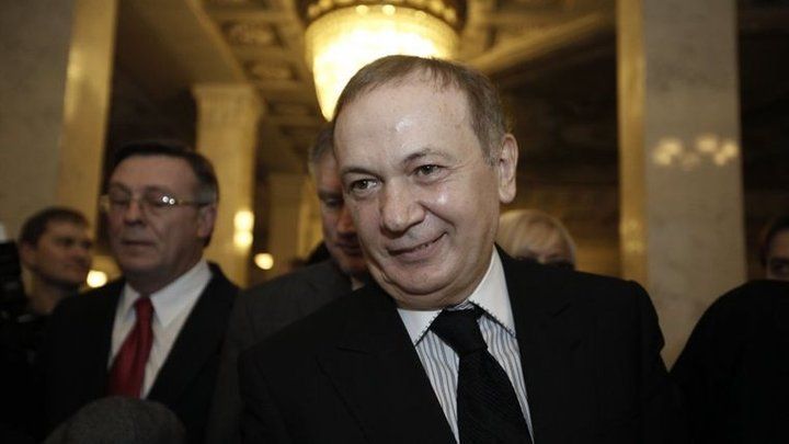 Екснардепа-«регіонала» Іванющенка оголошено в розшук: легалізував 18 га держземлі на 160 млн