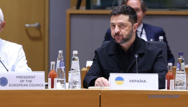 Відкрити кластери для України, зняти «штучну блокаду» та поступитися  системами Patriot - Зеленський звернувся до ЄС