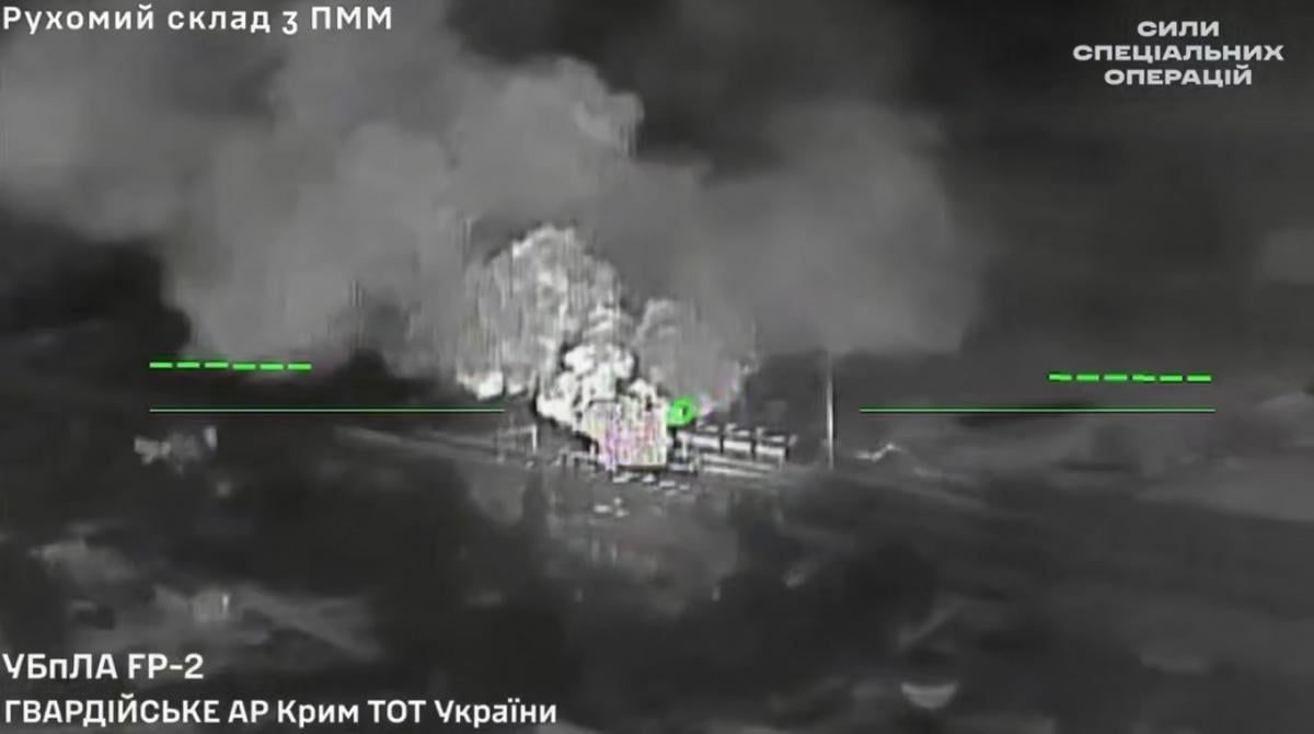 «Бавовона» у Криму: спецпризначенці знищили ворожі нафтобази