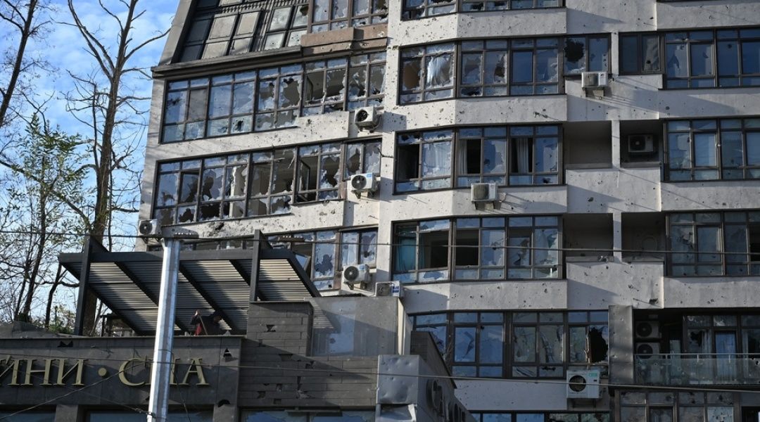 Азербайджан вручив рф ноту протесту: Алієв у розмові із Зеленським засудив росудар по посольству своєї країни, фото