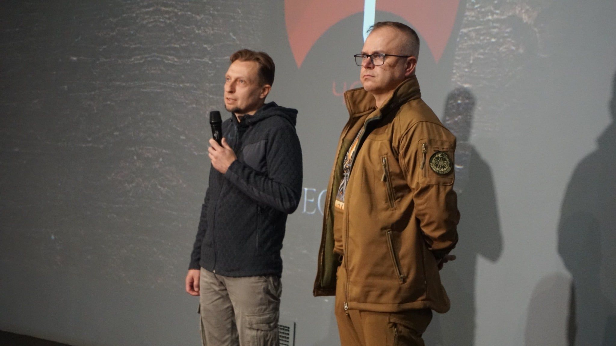 Сценарист Тарас Антипович та режисер — отець Михайло Греділь.