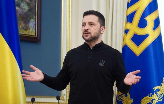 «Фатально обвалився» за тиждень:  Железняк про рейтинг Зеленського