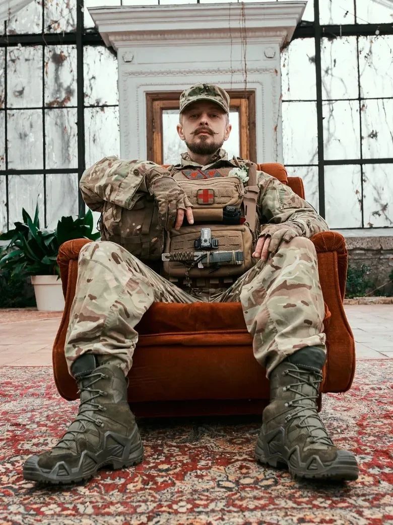Захищаючи Україну загинув ексрежисер “Орла і Решки”, воїн Василь  Хомко (“Бейрут”).